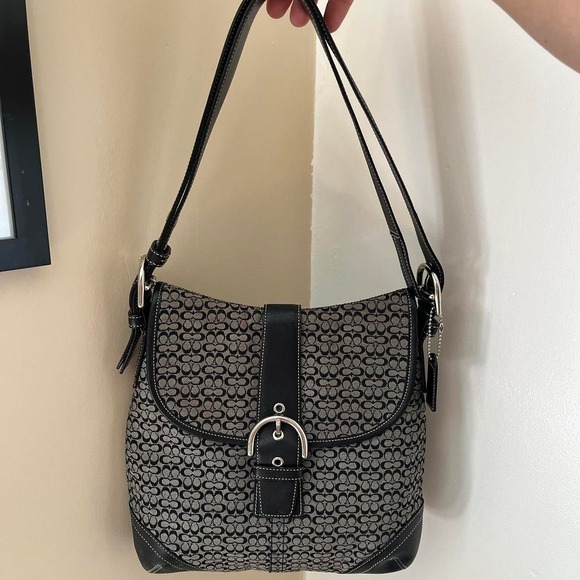 Coach Handbags - Y2K 2000s Coach Soho Signature Cs Monogram shoulder bag / Crossbody